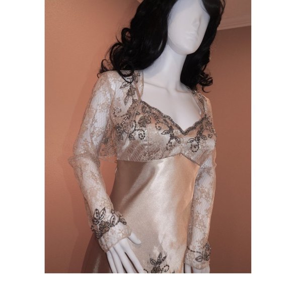 Xsape by Joanna Chen SIZE 6 GOLD SEQUINED/LACE 2 PIECE SET - Picture 10 of 16